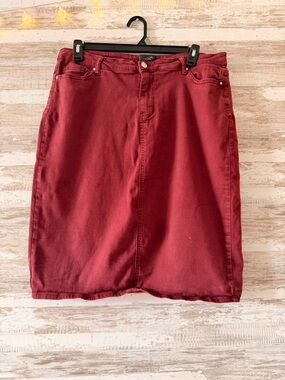 Women’s Maroon Denim Pencil Skirt